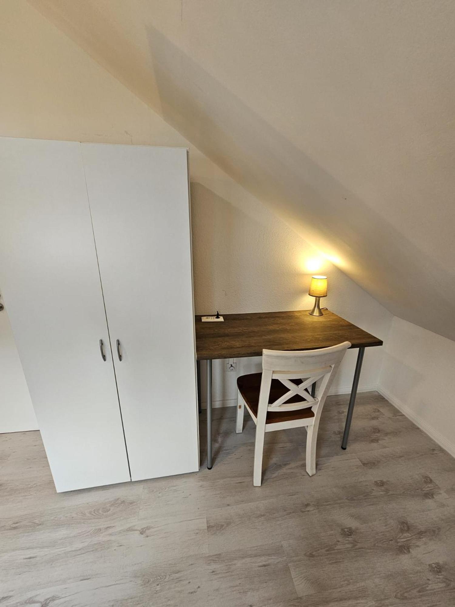 Tautraum Suite Mit Whirlpool Und Gruenem Ausblick Wilhelmshaven Exterior photo